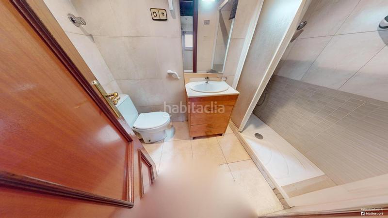 Foto 5a2a9c24-2c9a-4fc4-97f5-4a98b122366d. Piso se vende la nuda propiedad de la vivienda con el usufructo vitalicio a favor del actual propietario en Barcelona