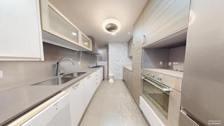 Flat in Can Farrerons. Se vende la nuda propiedad de la vivienda con el usufructo vital
