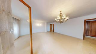 Piso en Bons Aires. Se vende la nuda propiedad de la vivienda con el usufructo vital
