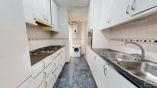 Pis a Hostafrancs. Nuevas condiciones se vende la nuda propiedad de la vivienda con