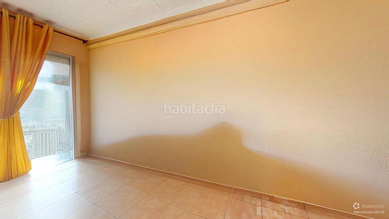 Foto 2b0bd665-c750-4572-ac47-6089fe224fc1. Pis a Hostafrancs Barcelona