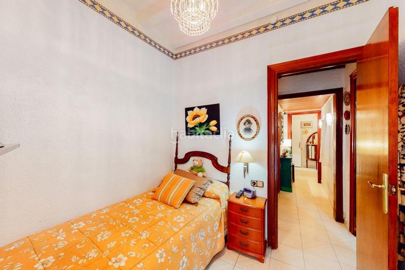 Foto aebfdaef-f13c-468b-b346-f9473a258df9. Etagenwohnung mit heizung in Gòtic Barcelona