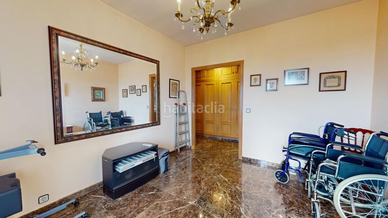 Foto 195215bc-81cc-453d-9140-1805e8a8fe72. Casa amb calefacció aparcament a Premià de Dalt
