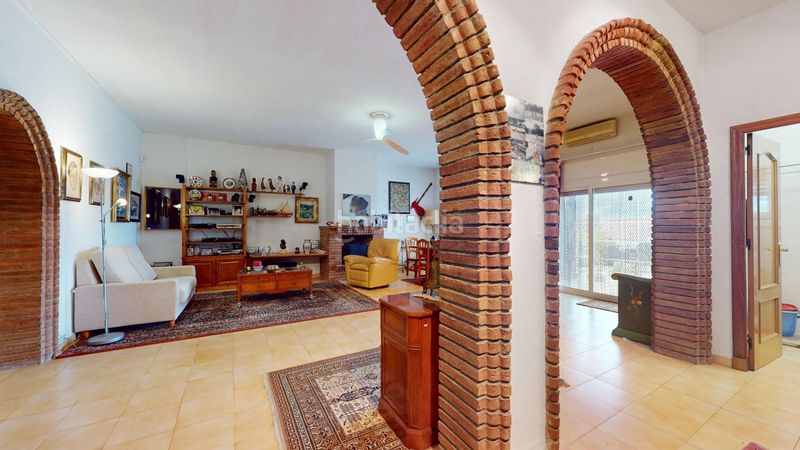 Foto 72fe2493-5480-4527-93ae-a56313abd11c. Casa amb calefacció aparcament a Premià de Dalt