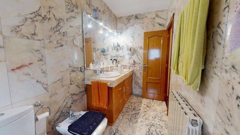 Foto f8c911c3-85fc-4578-8d7b-723e5cc73588. Casa amb calefacció aparcament a Premià de Dalt