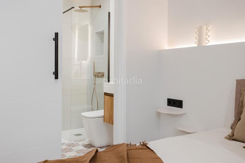 Foto 165ef2c0-d007-423a-a6d0-ed9ee4c10ce9. Rez-de-chaussée dans Sants Barcelona