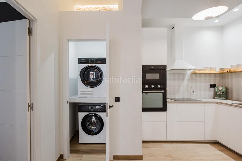 Foto 516a0f0a-a773-46ee-be59-8c71e5ffef13. Rez-de-chaussée dans Sants Barcelona