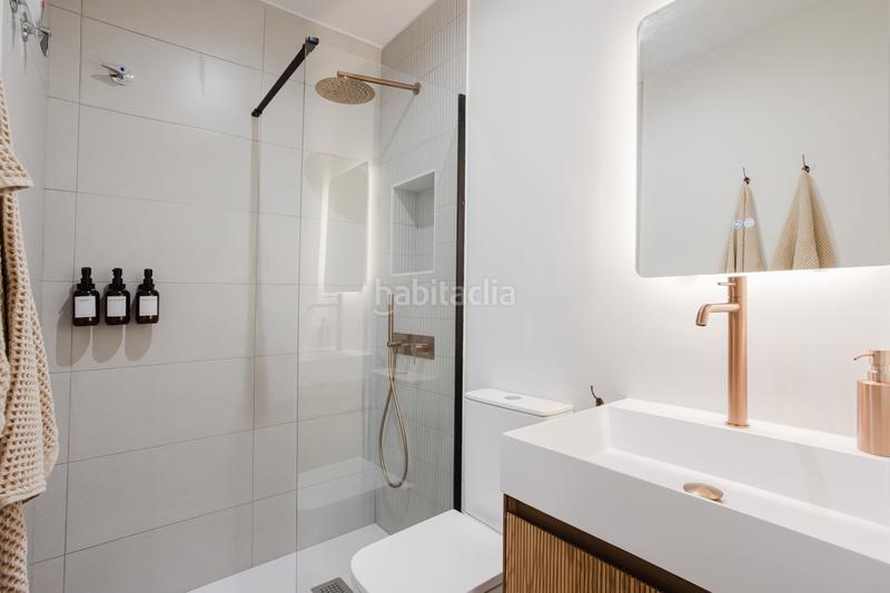 Foto 7e2ee0d7-6161-4a59-ab16-3fd4d91be03b. Rez-de-chaussée dans Sants Barcelona