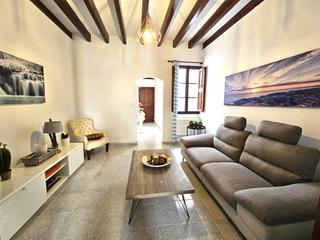 Miete Etagenwohnung in Carrer de la missió 1. Piso en alquiler en centro de palma de mallorca