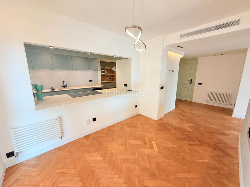 Foto 5dac21b4-58b0-4918-a2d0-91043204a6e0. Rent flat with fireplace heating parking pool in El Terreno Palma de Mallorca