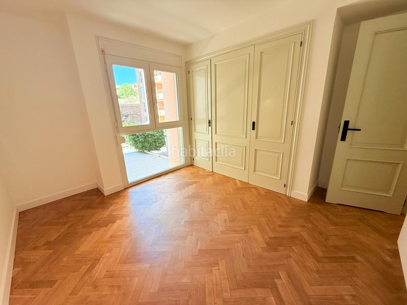 Foto 922a06ef-f2e2-4243-b308-b805cb0fe9f1. Rent flat with fireplace heating parking pool in El Terreno Palma de Mallorca