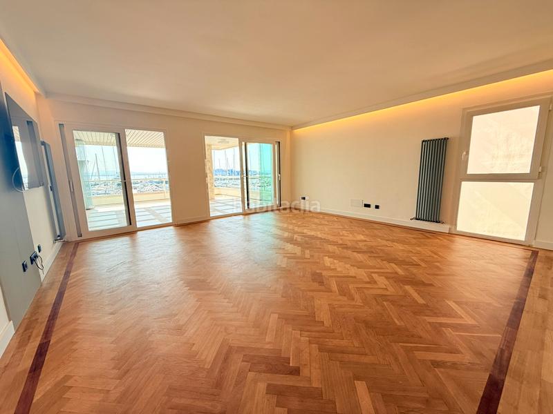 Foto ed213f83-52a9-4f6e-b0e2-183bcf4db827. Rent flat with fireplace heating parking pool in El Terreno Palma de Mallorca