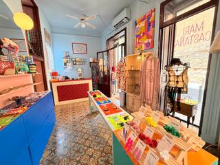 Rent Business premise  Carrer ample de la mercè. Traspaso de tienda excelente localización