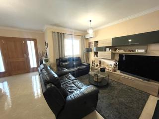 Maison jumelée  Carrer de can catlari. Chalet pareado duplex en pla de na tesa - marratxi