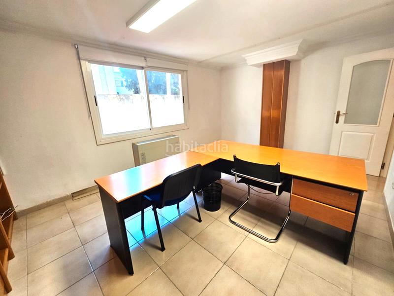 Foto fe72c3be-4e99-43c8-b05b-5f24660a7fd2. Büro mit parking in La Missió Palma de Mallorca