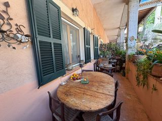 Appartamento  Carrer de les vinyetes. Bajo con terraza y vistas a la montaña en buñola | luz, chimenea