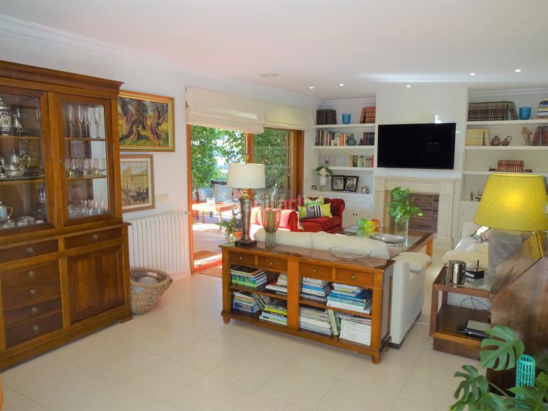 Foto bf8ee160-41c1-4a5d-bd99-a770a32df81a. Chalet con riscaldamento parcheggio piscina in Santa Ponça Calvià