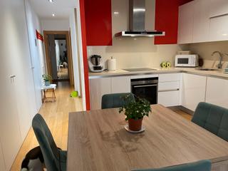 Appartement  Raval de mart folguera. Piso de 2 habitaciones en venta en reus