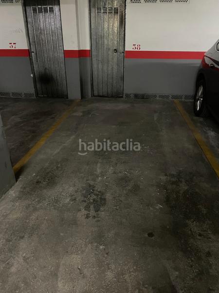 Foto eaddf0af-a468-411d-84d8-45b51dab3c7f. Autoparkplatz in Centre Reus