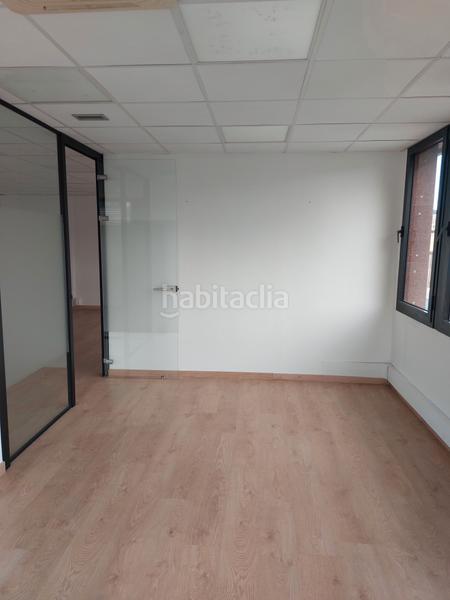 Foto 9df5c115-b125-4de2-88d6-b040780c8390. Miete büro in Vila de Gràcia Barcelona