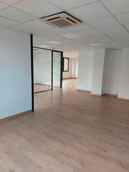 Foto e9b9c623-31f5-4e49-8d73-267eedd31f03. Miete büro in Vila de Gràcia Barcelona