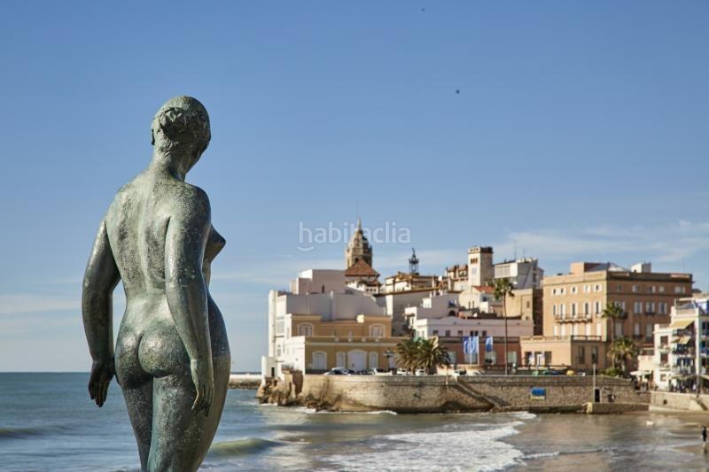 Foto 6d21ae70-d6e5-49d1-ae21-ebc673a8cdd6. Àtic amb calefacció aparcament a Aiguadolç - Sant Sebastià Sitges