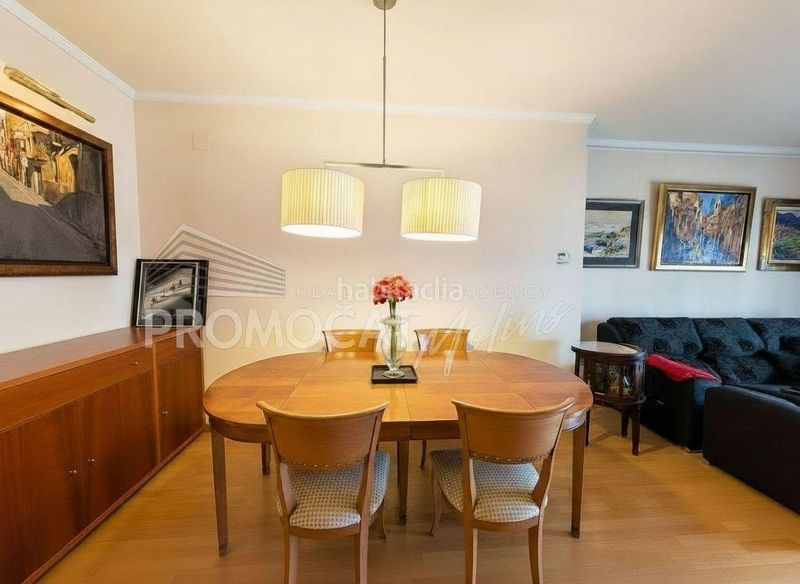 Foto 161e38d3-8290-4ab3-bc22-15b9894a8c86. Pis amb aparcament piscina a Molins de Rei