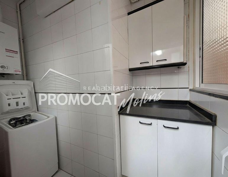 Foto 1737d5b9-5f8b-4c49-810d-81ce021484aa. Pis amb aparcament a Molins de Rei