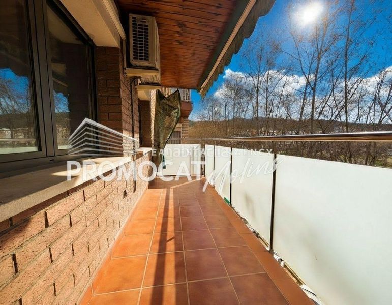 Foto 529aa68d-974a-49c0-94c0-ef9e19e68d92. Pis amb aparcament a Molins de Rei