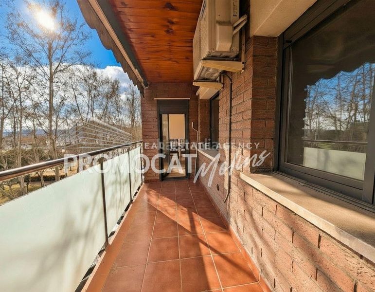 Foto 7bd00f49-540f-4b67-9f15-fb6283d518b8. Pis amb aparcament a Molins de Rei