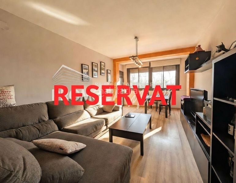 Foto d8f01e5f-77f1-42e9-8906-697231142abb. Pis amb aparcament a Molins de Rei