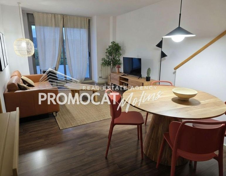 Foto 30853fe2-4f5b-4580-b99d-9ce6c983afdc. Àtic amb aparcament a Molins de Rei