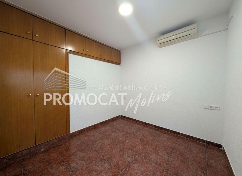 Foto 0e92e4f7-7e2f-4ffa-9192-0d0e7e036a27. Pis a Molins de Rei