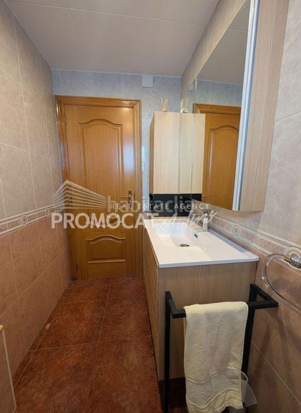 Foto a7752d45-51bb-4f56-8381-158954f12304. Pis a Molins de Rei
