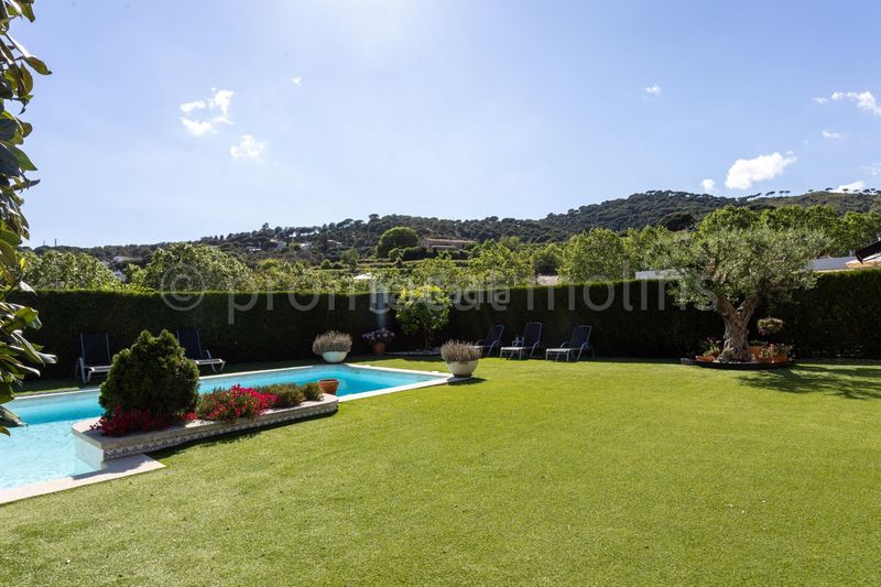 Foto 2739c331-eb1d-4fd3-9ee3-e8bd69a4fcfb. Xalet amb calefacció aparcament piscina a Teià