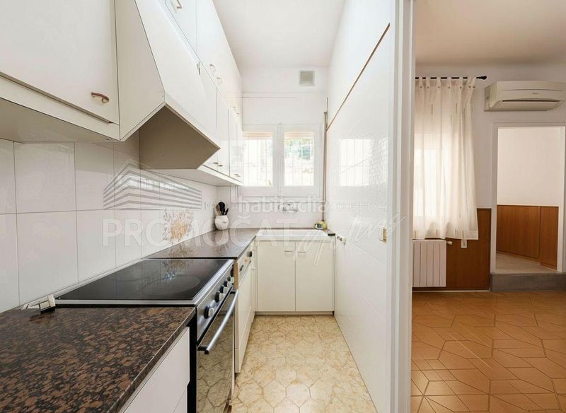 Foto 7f59de8f-7436-458b-a6da-7da26420823a. Casa amb calefacció a Molins de Rei