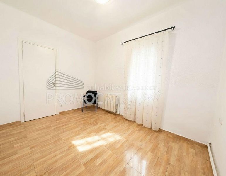 Foto b1d2d8dd-4ea5-414a-b080-58093486c02a. Casa amb calefacció a Molins de Rei