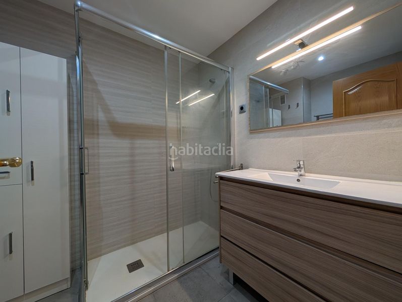Foto e800fa09-b292-4615-8aa3-b0bf121b9f25. Pis a Molins de Rei