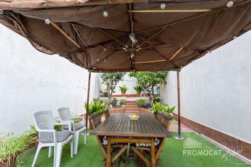 Foto af118583-8b01-4704-83ec-f6b6be513578. Casa amb calefacció aparcament a Molins de Rei