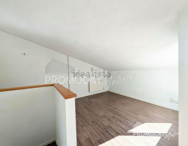 Foto da32078b-092a-46f3-98bc-c7ea8c10dd29. Dúplex a Molins de Rei