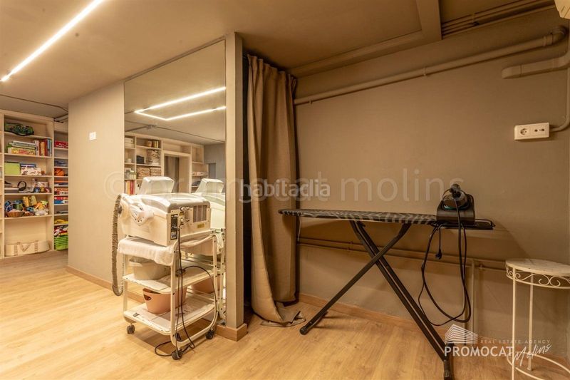 Foto bea0a66a-6898-4f45-a1fc-2806845338d9. Casa amb piscina a Papiol (El)