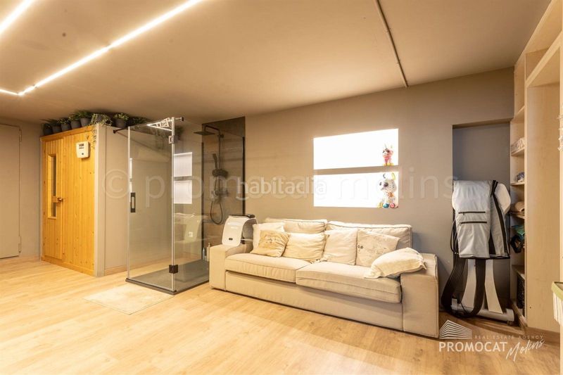 Foto e4722b88-b5a1-4ef6-99fc-1464d5a3abd0. Casa amb piscina a Papiol (El)