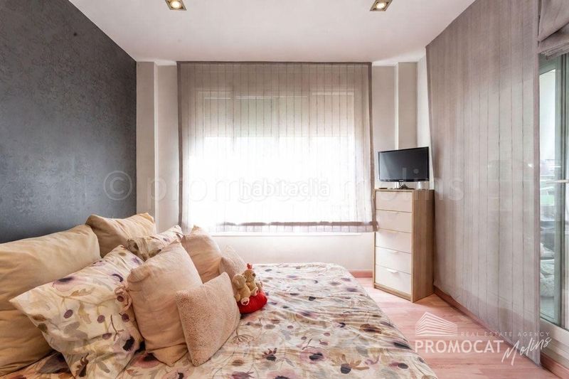 Foto e9eca571-e295-4a47-8d8b-923fa3c1411d. Casa amb piscina a Papiol (El)