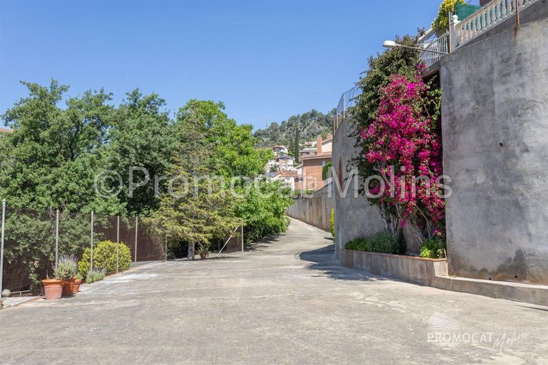 Foto 227cb665-2cfc-4569-9937-35e98f802f59. Casa amb calefacció aparcament piscina a Palma de Cervelló (La)