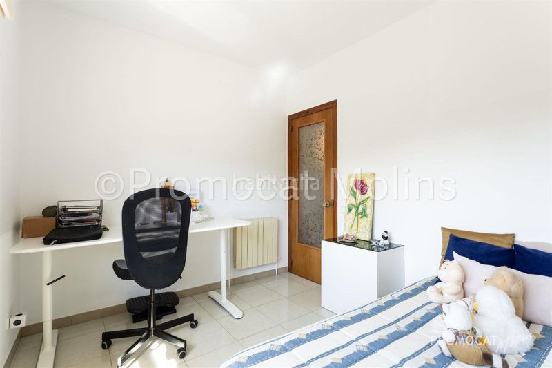 Foto 22bfddeb-4d50-421b-b9cd-007d4345f28d. Casa amb calefacció aparcament piscina a Palma de Cervelló (La)