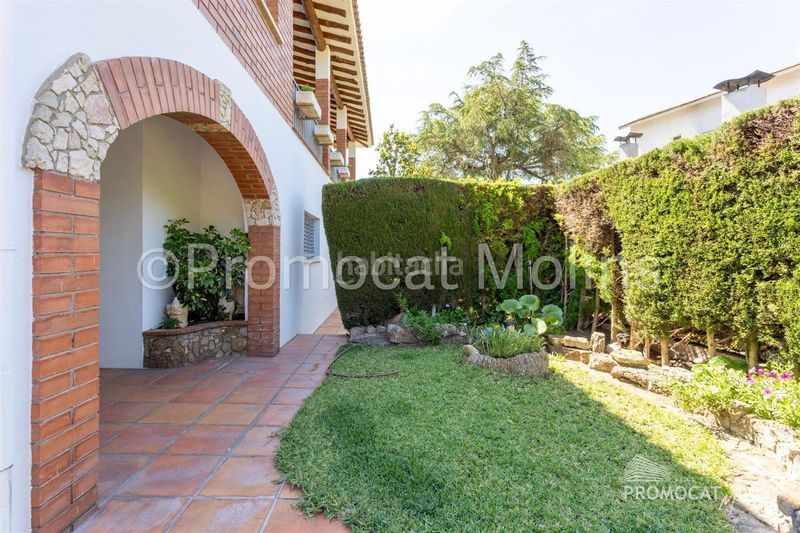 Foto ea59bdf4-c166-48e5-8c84-86d5d989f33d. Casa amb calefacció aparcament piscina a Palma de Cervelló (La)