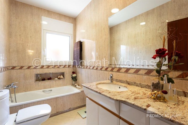 Foto fd4b2d48-8221-4c20-b25f-9ccdaaa95540. Casa amb calefacció aparcament piscina a Palma de Cervelló (La)