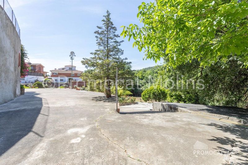 Foto fe80d19e-67c3-46e9-af63-37ee92378749. Casa amb calefacció aparcament piscina a Palma de Cervelló (La)