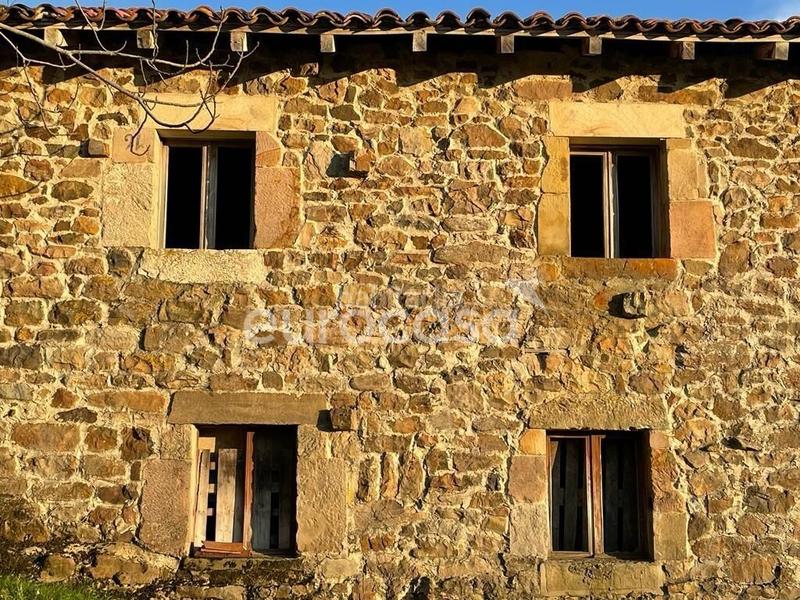 Foto a014f52a-0e4e-496c-8948-d885f96134c0. Casa in Tojos (Los)