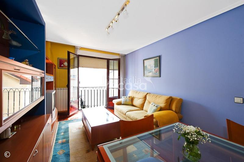 Foto b03b943d-0973-4272-b08f-6265171cfbc0. Piso céntrico, luminoso y acogedor en Numancia - San Fernando Santander